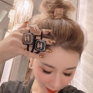 可愛い 新作 ヘアアクセサリー ブランドの人気 レディース ...