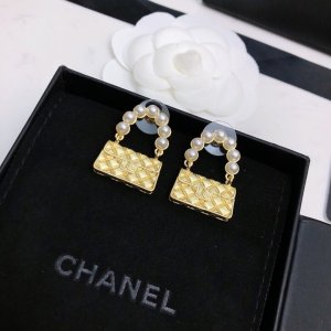 可愛い 新作 ピアス ブランド CHANEL / シャネル ...