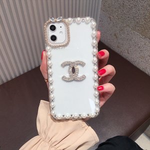 【シャネル】Chanel iPhone 14/14 Plus...