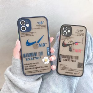 人気 NIKE / ナイキ ケース iPhone 13/13...