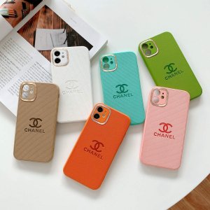 CHANEL / シャネル iPhone 14/14 Plu...