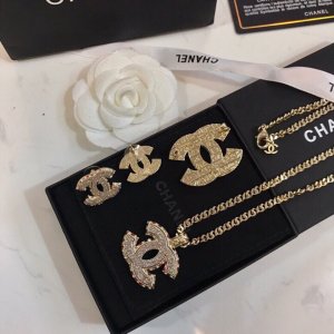 人気 新作 ブランド CHANEL / シャネル ピアス レ...