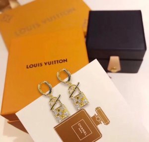 送料無料 新作 ピアス ブランド LOUIS VUITTON...