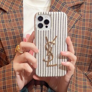 【2022新作】人気 YSL / イヴサンローラン ケース ...