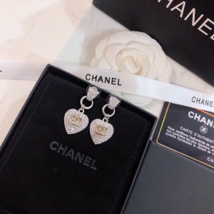 可愛い 新作 ピアス ブランド CHANEL / シャネル ...