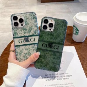 【2022新作】人気 GUCCI / グッチ ケース iPh...