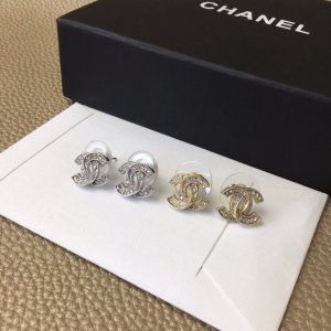 超人気 新作 ピアス ブランド CHANEL / シャネル ...