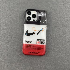 大人気 NIKE / ナイキ iPhone 14/14 Pr...