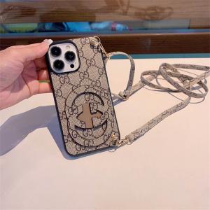 Gucci グッチ 高级 おしゃれ ハイ ブランドアイフォン ショルダーベルト ggロゴ iphone 15 TPU ケース アイフォン 15 Gucci アイホン グッチ風 ロゴ モノグラム 落下防止 携帯 カバー アイフォン ケース pro max