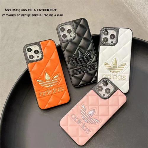 アディダス ブランドiphone15ケース Adidas ソフトレザー 高品質 iphone14plus/14pro maxケース ファッション アイフォン 13/13pro/13pro max カバー レディース メンズ iphone12/11/12pro max ケース