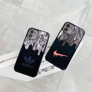 アディダス ブランドiphone15ケース Adidas ブ...