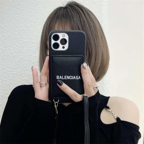 バレンシアガ BALENCIAGA iPhone16 PRO MAX 14 アイフォン15 PRO MAX 16 PRO 耐衝撃 高級 ブランド ケース アイフォン15 16ケース スタンド機能付き ファッション ブラック ストラップ付き IPHONE16 PRO MAX14 PRO MAX 15 16ケース ブランド アイフォン15 16ケースファッション