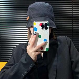 ルイヴィトン Louis Vuitton iPhone16 PRO MAX 15 PRO ホワイトカラードット モノグラムデザインケース 耐衝撃 ファッション ブランドケース ファッション IPHONE16 PRO MAX14 PRO MAX 15 16ケース ブランド アイフォン15 16ケースファッション