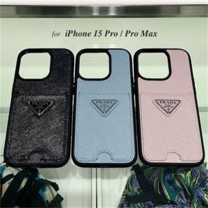 プラダ PRADA iPhone16 PRO MAX 15 PRO MAX 14 高級 サフィアーノレザー カード収納付き 耐衝撃 ブランドケース アイフォンケース ファッション iPhone16 PRO MAX 15 PRO MAX 14 ケース