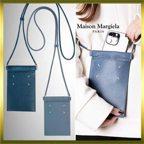 メゾン マルジェラ Maison Margiela ペトロールカラー レザー クロスボディケース スマホケース ミニバッグ ストラップ付き ファッション IPHONE16 PRO MAX14 PRO MAX 15 16ケース ブランド アイフォンケース