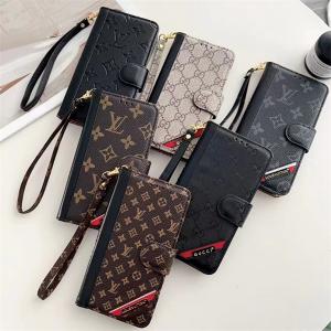 LOUIS VUITTON ルイヴィトン  iPhoneケース iPhone 14/15/16 Pro Max対応 高級感多機能ウォレット型スマホケース モノグラム＆ダミエ柄 iPhone 14/15/16 Pro Max対応 ファッションブック型ケース カード収納＆スタンド機能付き おしゃれデザイン 新作 ファッション IPHONE16 PRO MAX14 PRO MAX 15 16ケース ブランド アイフォン15 16ケースファッション 全機種対応